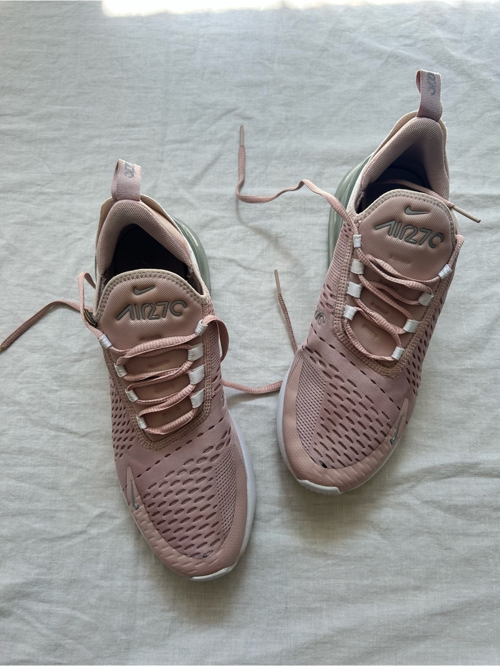 Nike Women's Air Max 270 in Dusty Rose